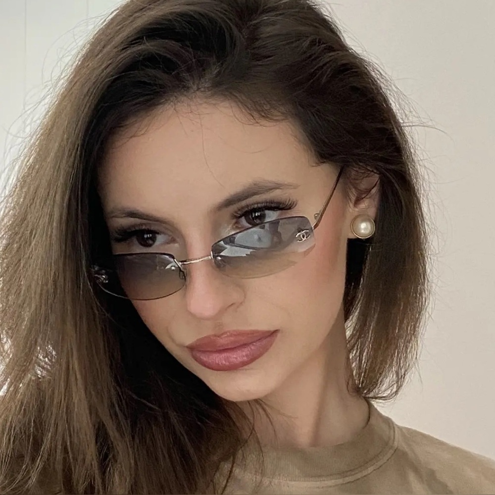 CHANEL 4002 Silver-Toned Sunglasses made in ITALY 🇮🇹